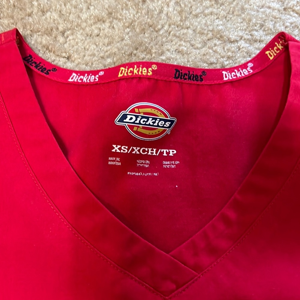 Barely used Scrubs